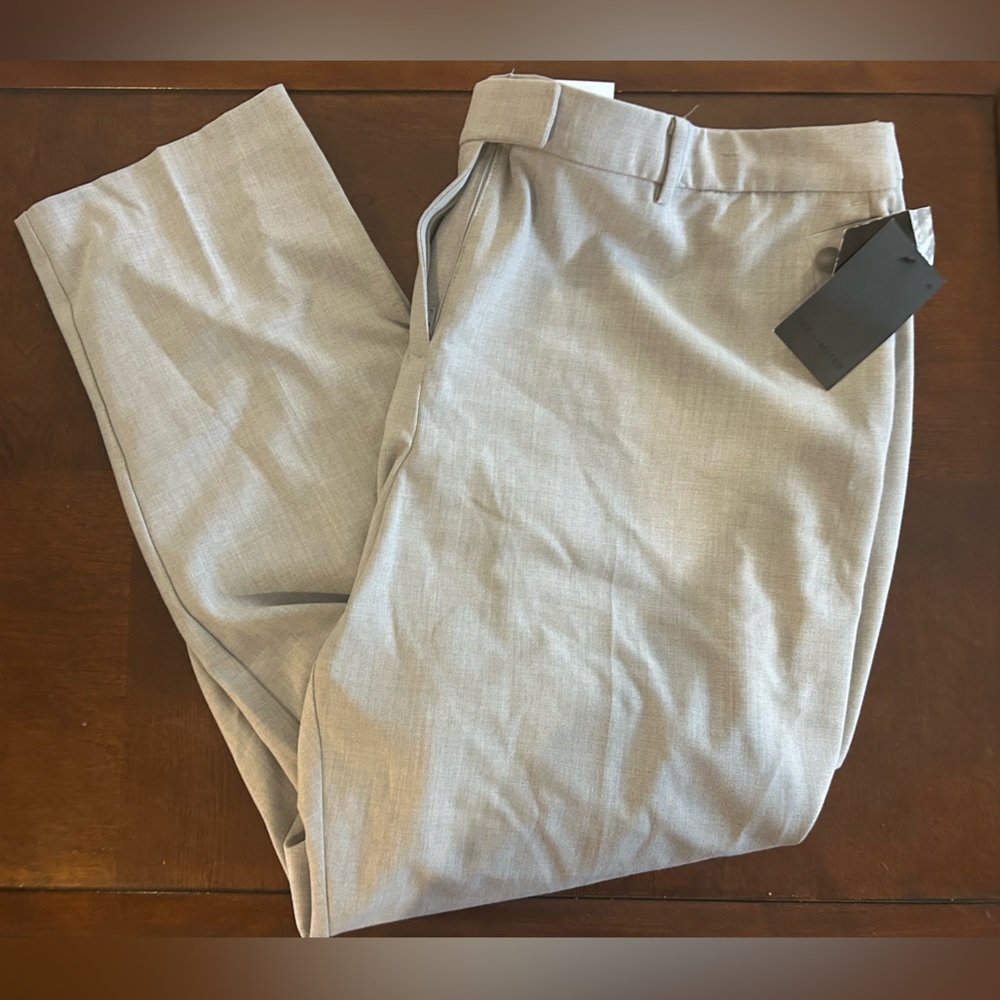 Gray Ankle Pants - 22W